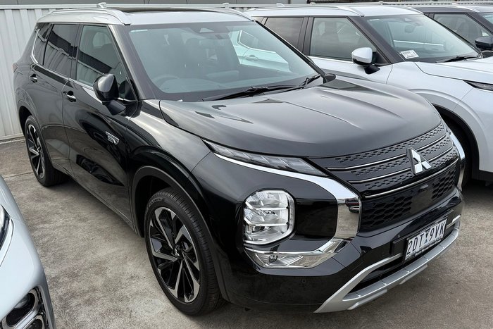 2025 Mitsubishi Outlander