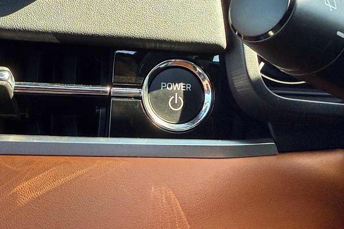 2025 Mitsubishi Outlander PHEV Exceed Tourer