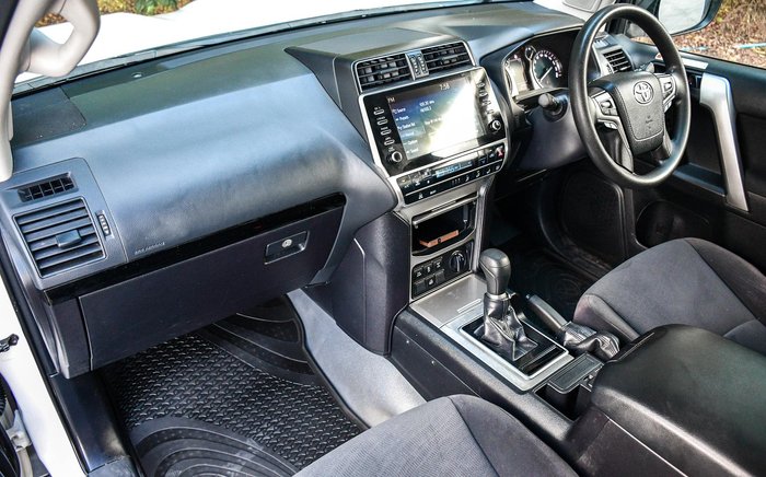 2023 Toyota Landcruiser Prado GX