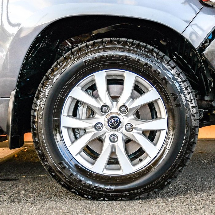 2017 Toyota Landcruiser VX