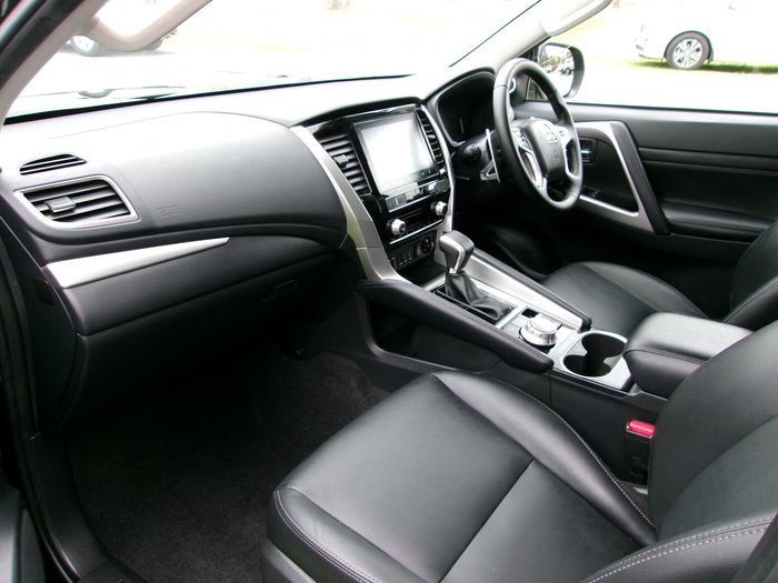 2023 Mitsubishi Pajero Sport GSR