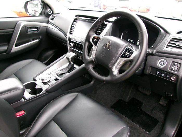 2023 Mitsubishi Pajero Sport GSR