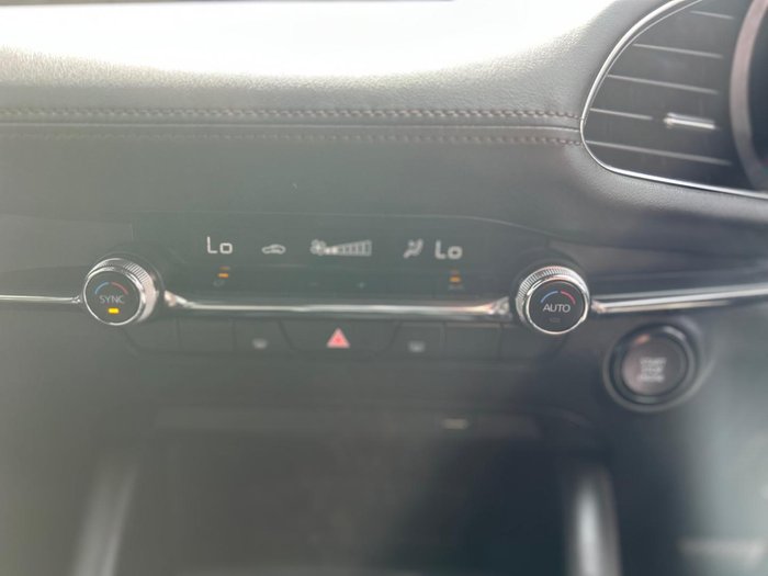 2021 Mazda 3 G20 Evolve