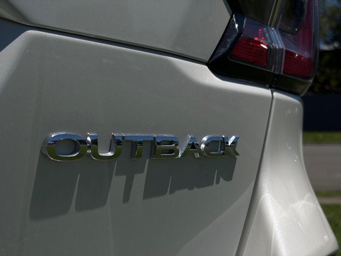 2025 Subaru Outback AWD Touring