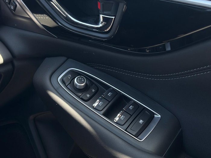 2025 Subaru Outback AWD Touring