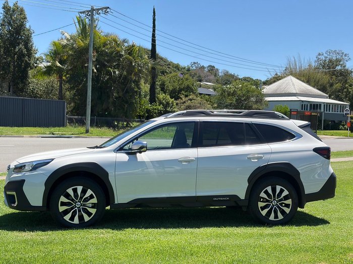 2025 Subaru Outback AWD Touring