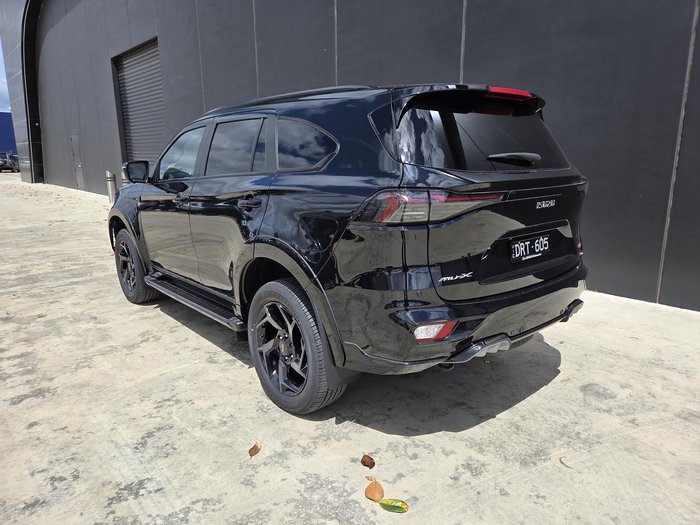2025 Isuzu MU-X X-TERRAIN