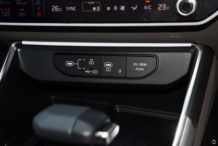 2025 Kia Carnival Sport+