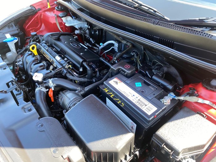 2014 Hyundai Accent Active