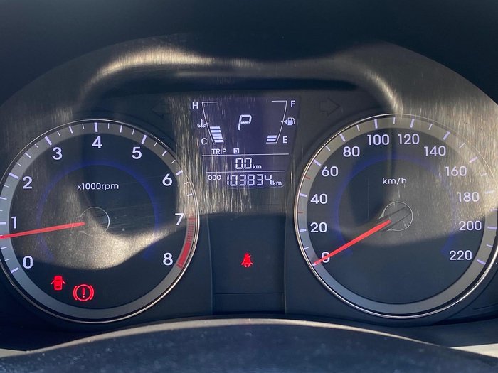 2014 Hyundai Accent Active