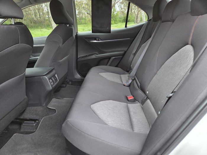 2019 Toyota Camry Ascent