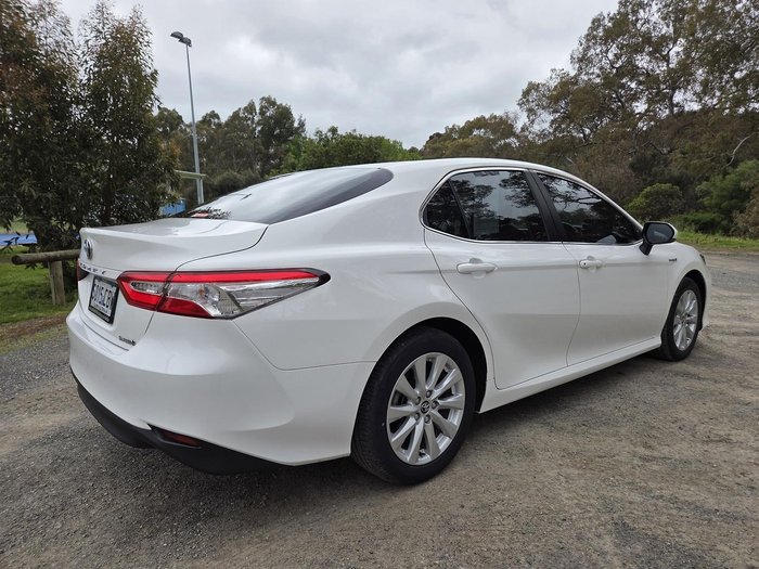 2019 Toyota Camry Ascent