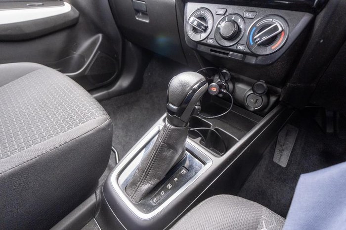 2020 Suzuki Swift GL Navigator