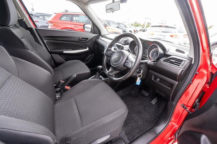 2020 Suzuki Swift GL Navigator