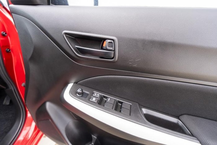 2020 Suzuki Swift GL Navigator