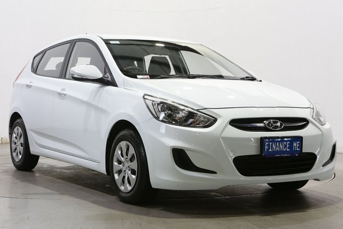 2016 Hyundai Accent Active