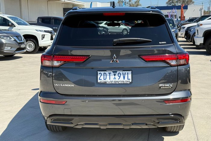 2025 Mitsubishi Outlander PHEV GSR