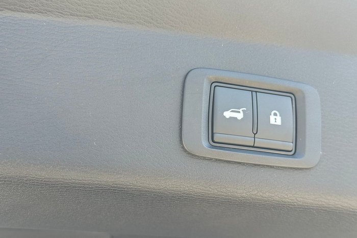 2025 Mitsubishi Outlander PHEV GSR