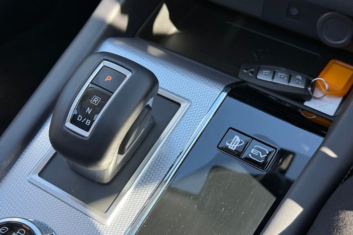 2025 Mitsubishi Outlander PHEV Exceed