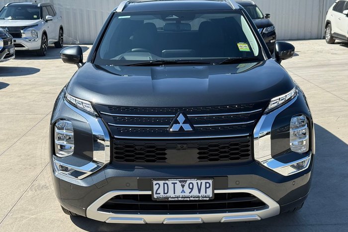 2025 Mitsubishi Outlander PHEV Exceed