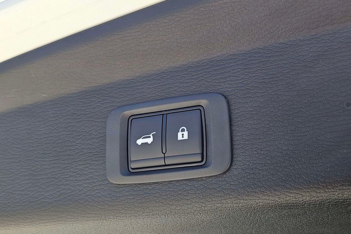 2025 Mitsubishi Outlander PHEV Aspire