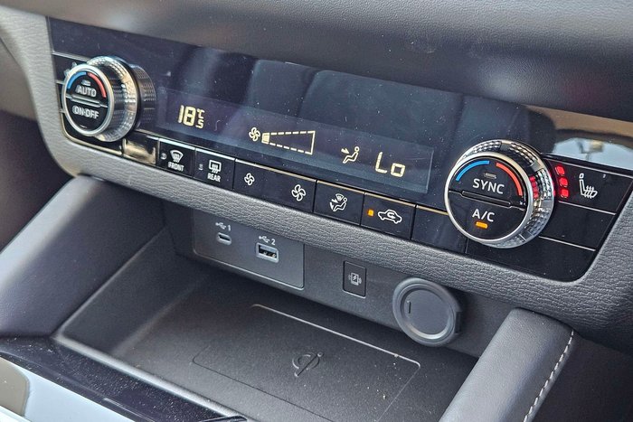 2025 Mitsubishi Outlander PHEV Aspire