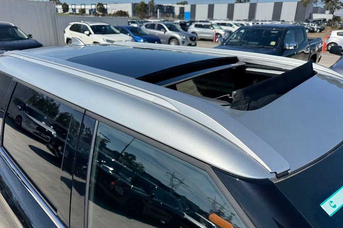 2025 Mitsubishi Outlander PHEV Exceed Tourer