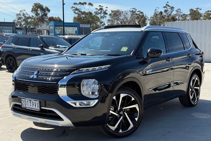 2025 Mitsubishi Outlander PHEV Exceed Tourer