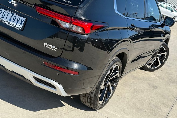 2025 Mitsubishi Outlander PHEV Exceed Tourer