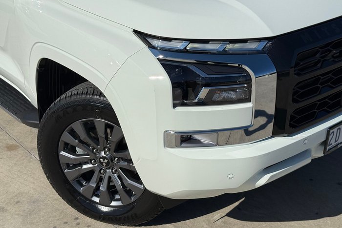 2025 Mitsubishi Triton GLS