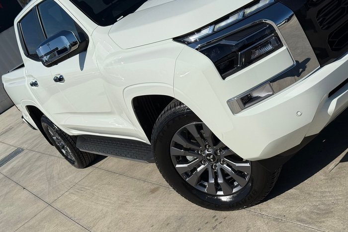 2025 Mitsubishi Triton GLS