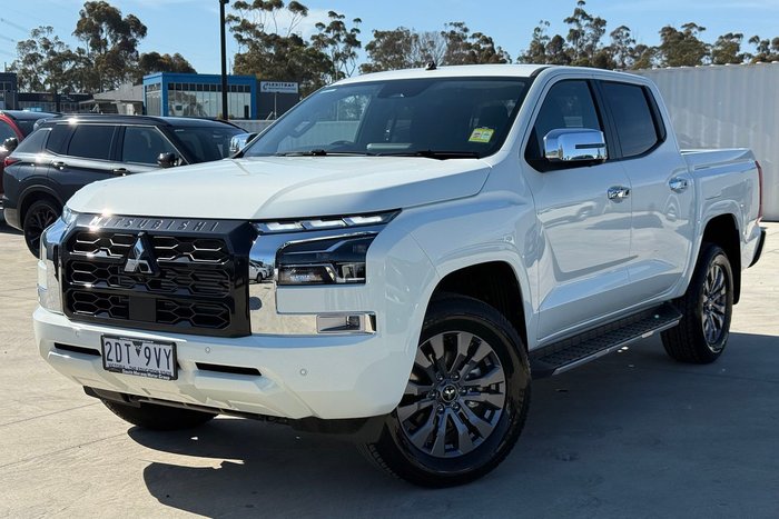 2025 Mitsubishi Triton GLS