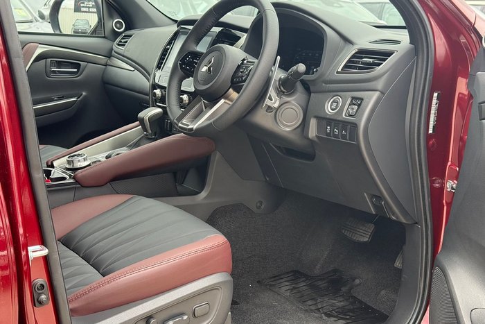 2025 Mitsubishi Pajero Sport GSR