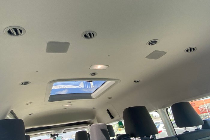 2019 Toyota Hiace Commuter