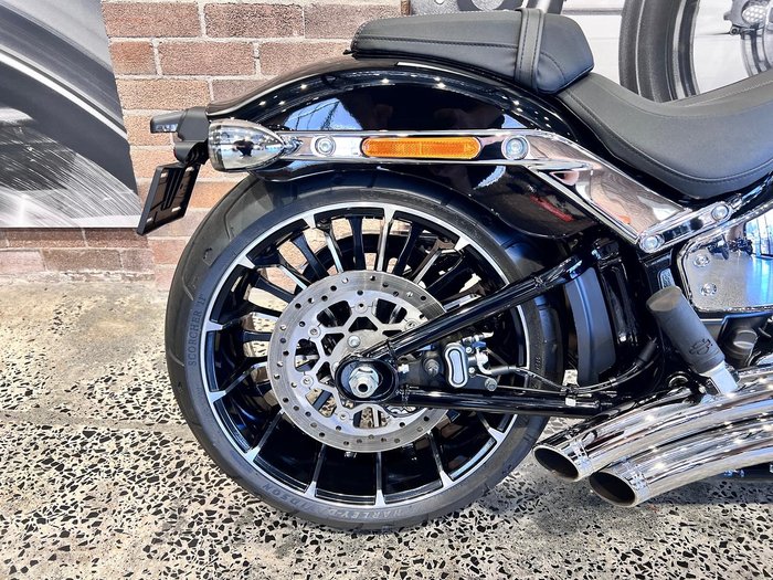 2025 Harley-Davidson Breakout 117 (FXBR) Softail Black