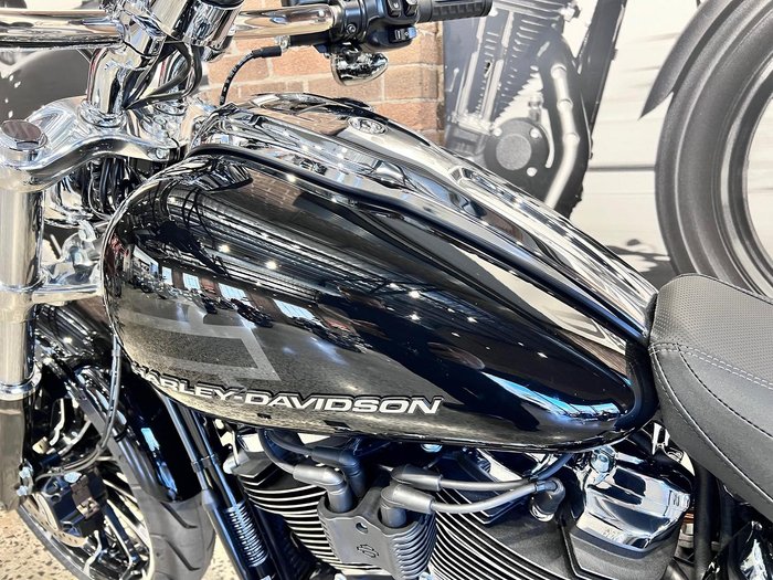 2025 Harley-Davidson Breakout 117 (FXBR) Softail Black