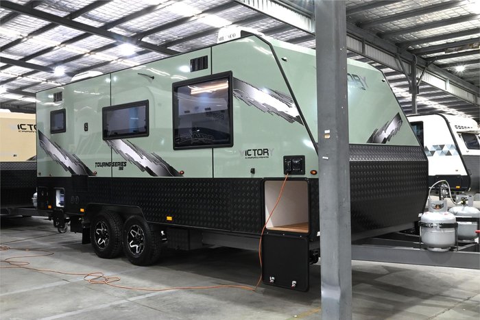 2025 VICTORY CARAVANS Touring 19'6