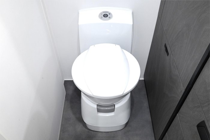 2025 VICTORY CARAVANS Slider 23'