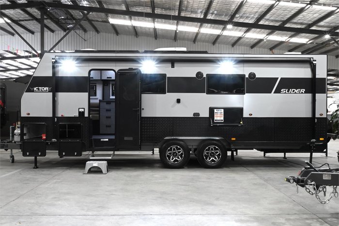 2025 VICTORY CARAVANS Slider 23'