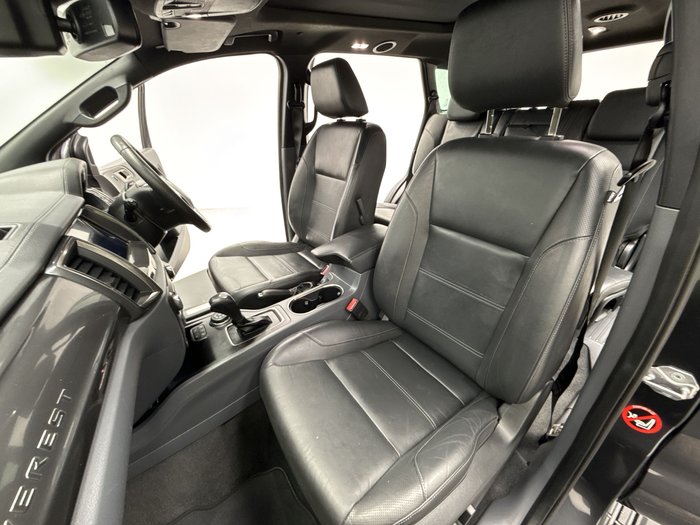 2018 Ford Everest Titanium