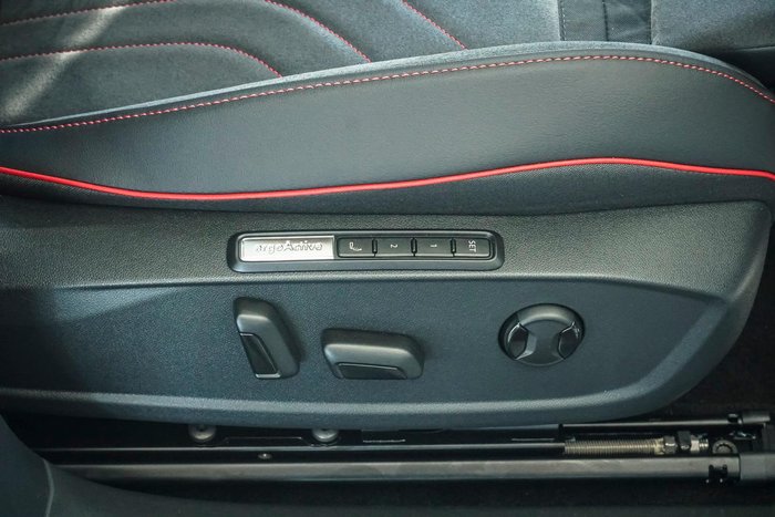 2025 Volkswagen ID.4 GTX