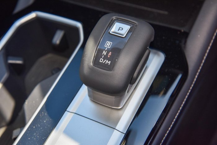 2025 Mitsubishi Outlander LS