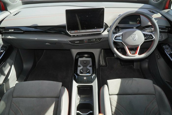 2025 Volkswagen ID.5 GTX