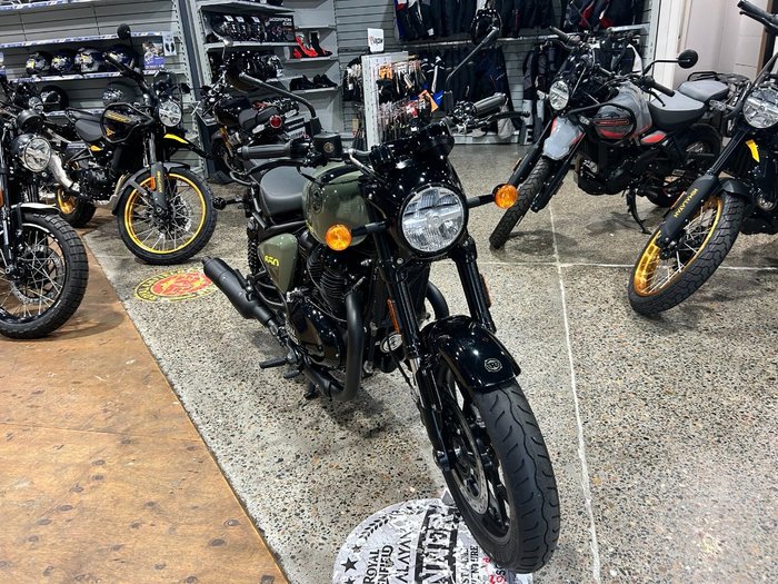 2025 Royal Enfield SHOTGUN 650 GREEN