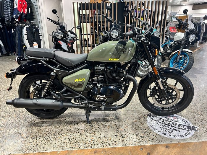 2025 Royal Enfield SHOTGUN 650 GREEN