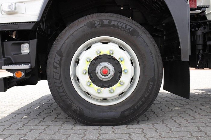 2025 Isuzu Fvz 260-300 Auto 6X4 Mine Spec Water Cart White