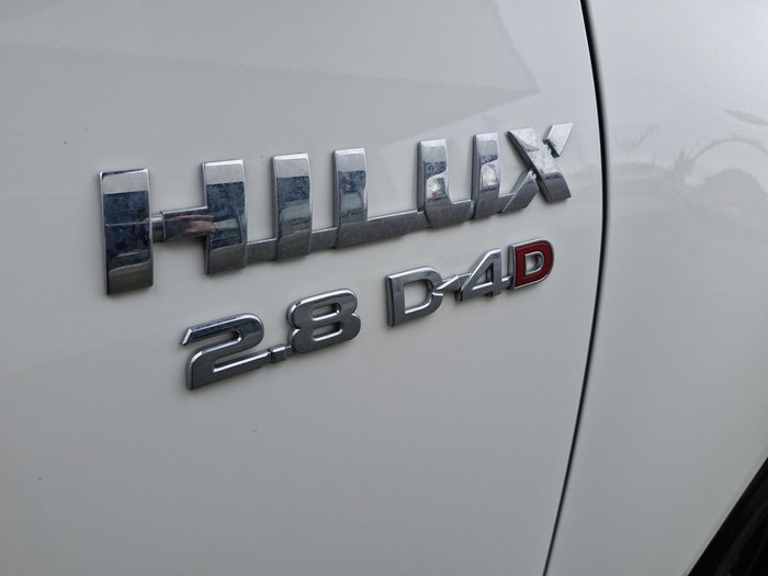 2020 Toyota Hilux SR