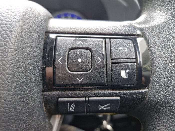 2020 Toyota Hilux SR