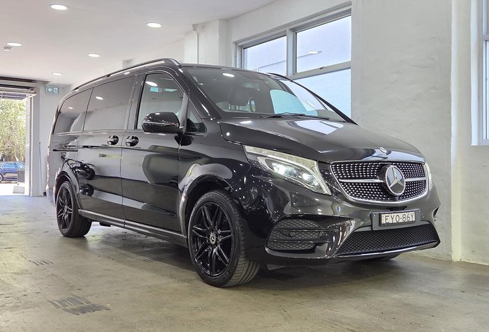 2022 Mercedes-Benz V-Class V300 d AMG Avantgarde