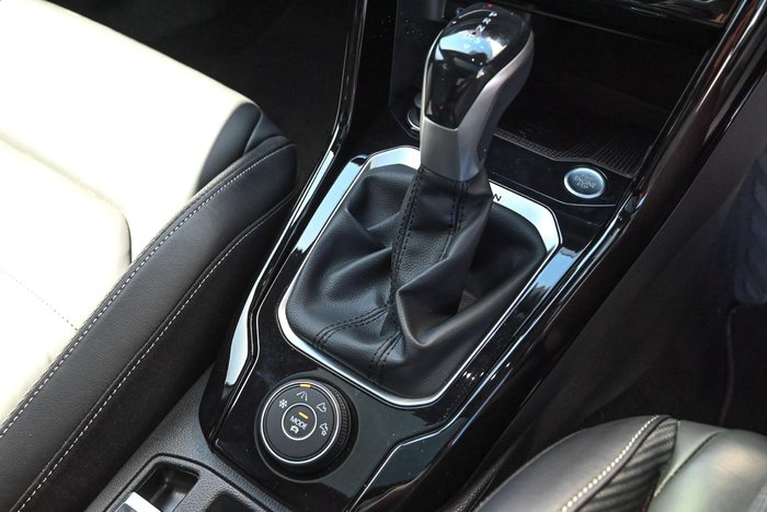 2024 Volkswagen T-Roc 140TSI R-Line